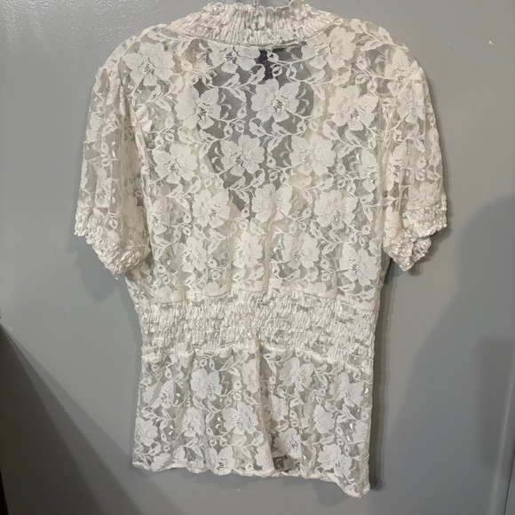 Lane Bryant‎ White Floral Lace Button Front Smocked Waist Blouse (Women's 14/16) - Picture 7 of 9
